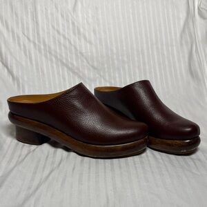 Beklina Low Sedia Clog in Castagna size 7